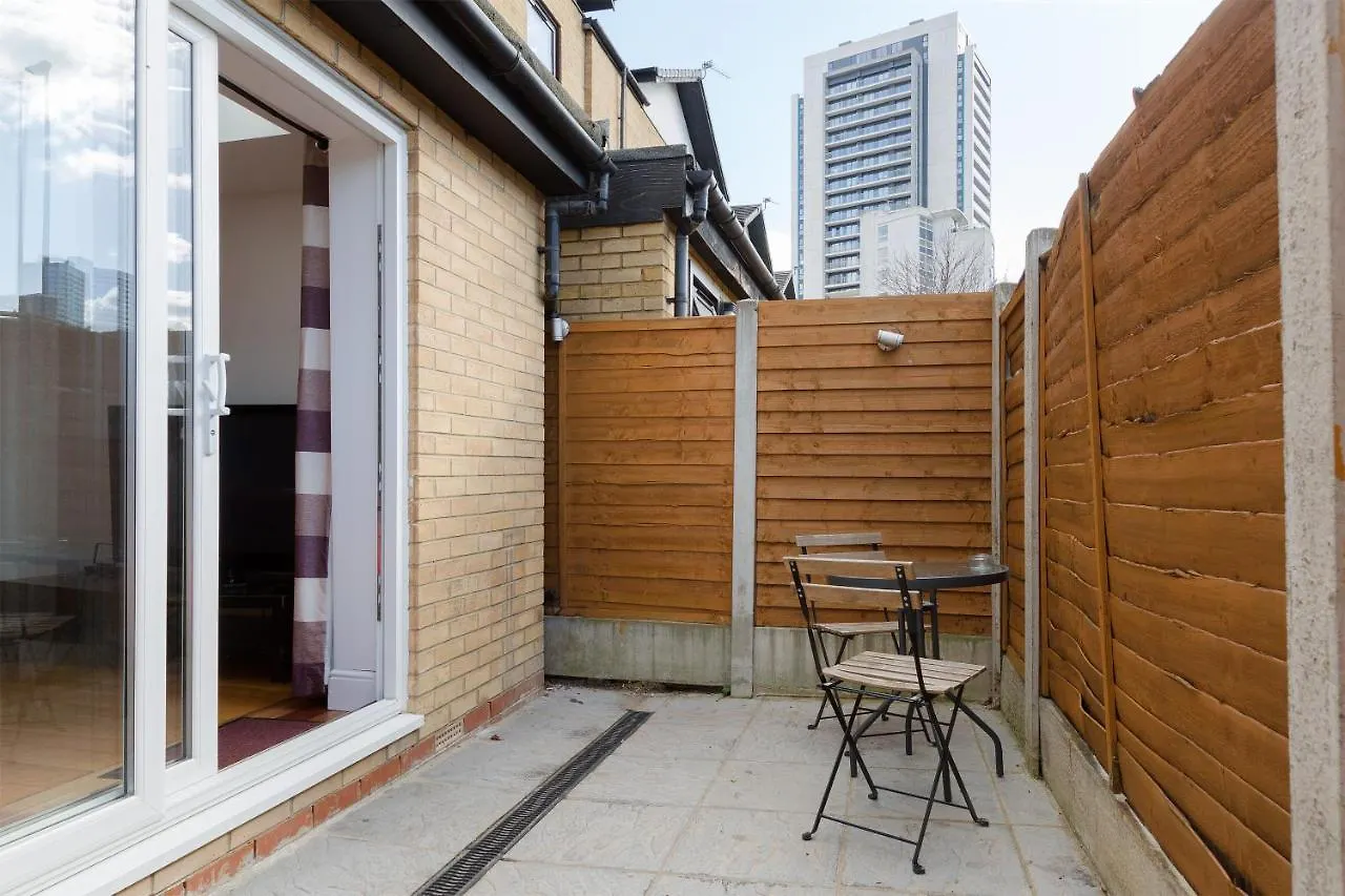 Apartamento Centra Wharf Londres Reino Unido